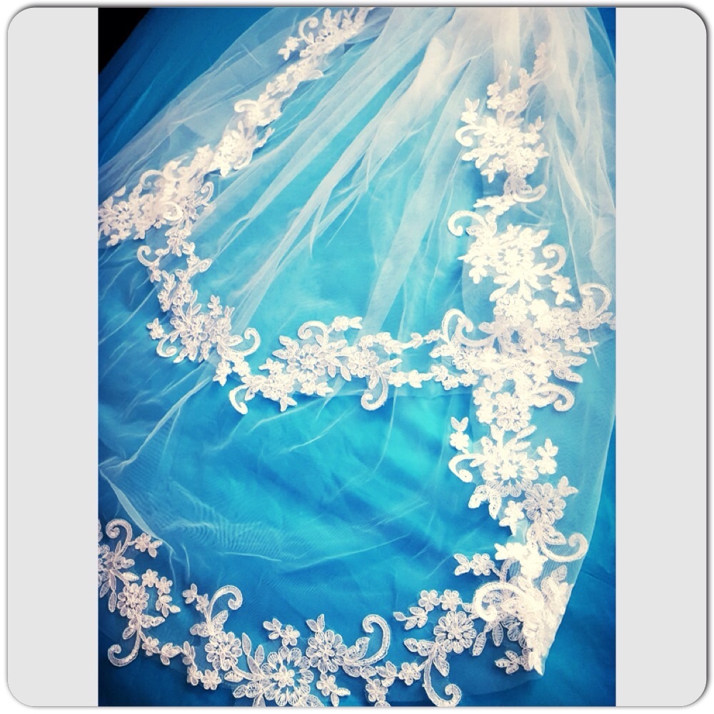 Fingertip veil - Picture 4 of 4